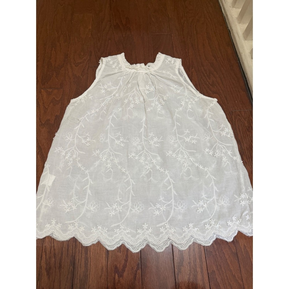Kindred Petite White Cotton Floral Embroidered Sleeveless Blouse Scallop Hem LP